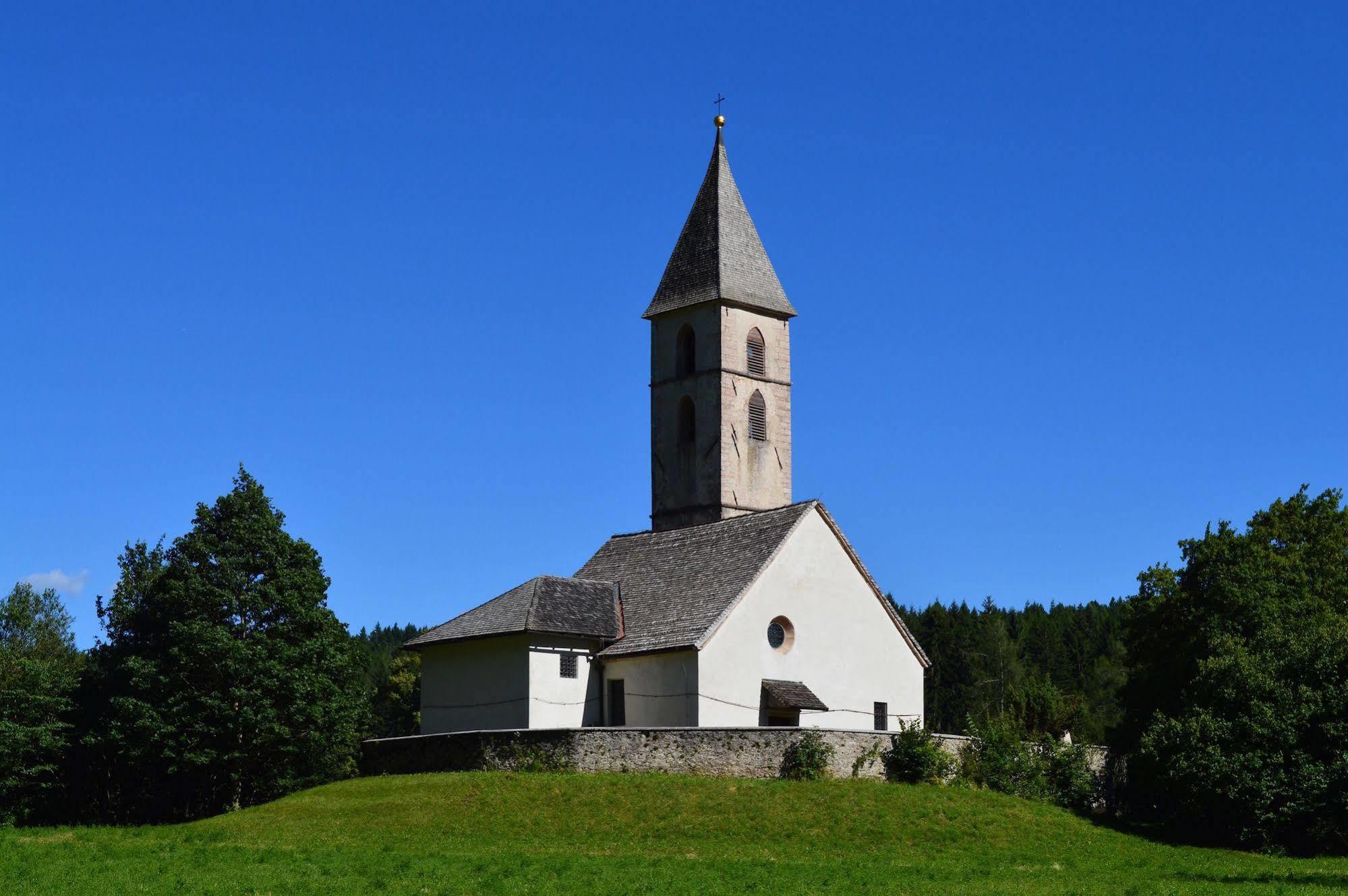 Hotel Zur Kirche Magre all' Adige Exterior foto